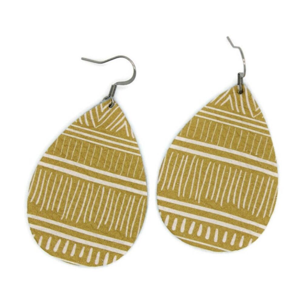 5/$25 Genuine Leather Boho Mustard Lightweight Teardrop Yellow Earrings